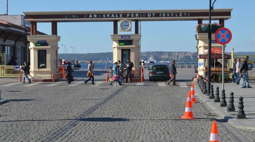 &Ccedil;anakkale'de Beklenen Trafik Yoğunluğu Yaşanmadı