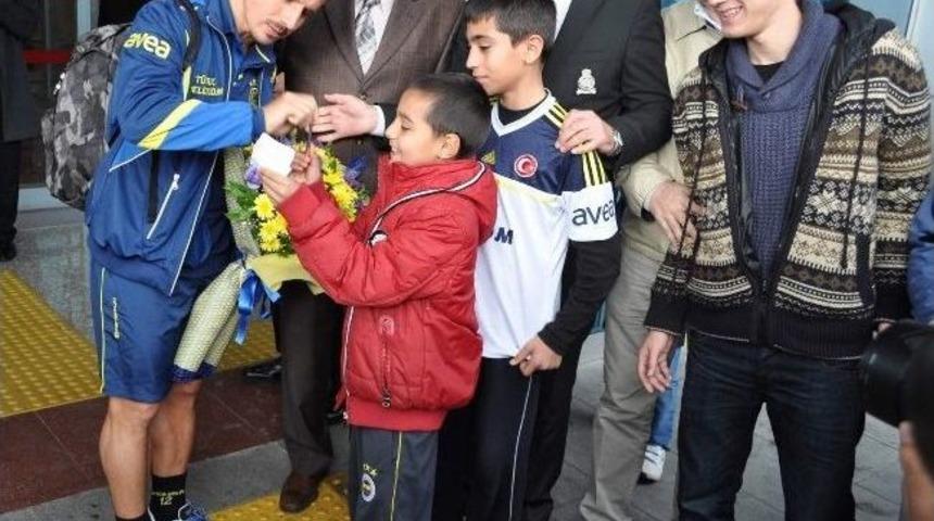 Fenerbah&ccedil;e Kafilesi Kayseri'de