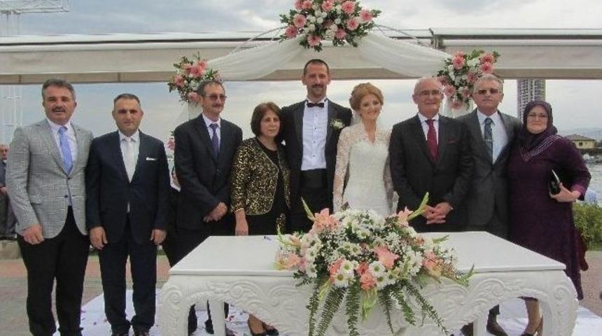 Diril Ailesinin Mutlu G&uuml;n&uuml;