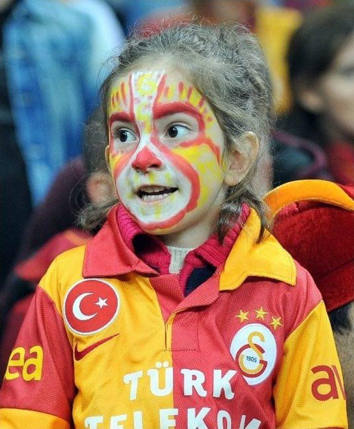 Galatasaray- Kardemir Karabükspor Maçı 0-0 Devam Ediyor G4