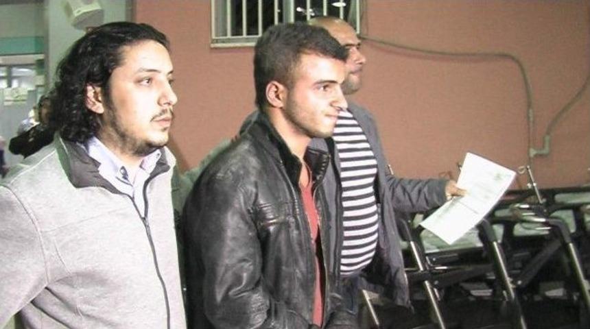 Ayakkabı Hırsızı Yakalanarak G&ouml;zaltına Alındı