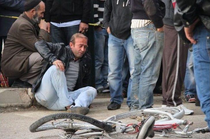 Kardeşinin cansız bedenine sarılarak feryat etti G2