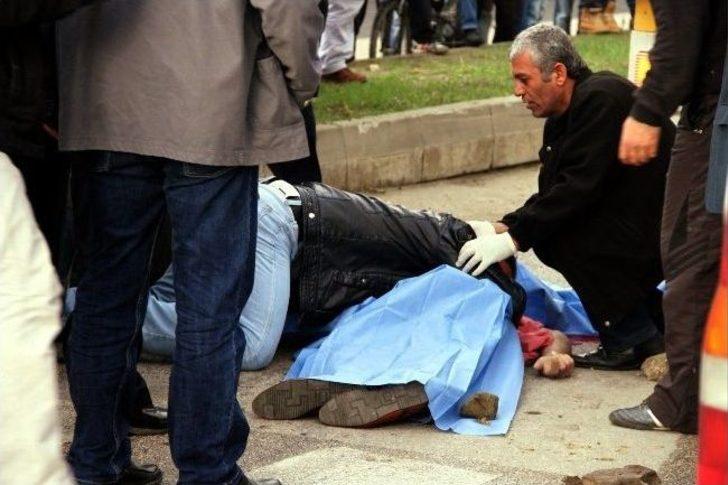 Kardeşinin cansız bedenine sarılarak feryat etti G5