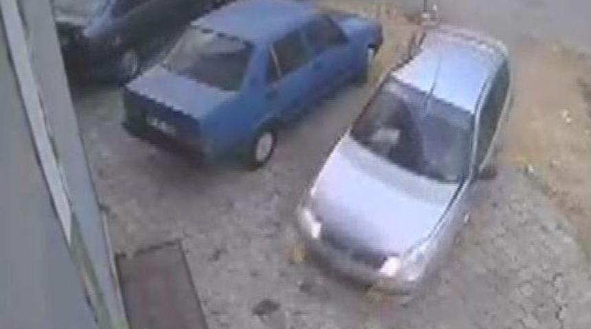 Trafik Kazası Güvenlik Kamerasında