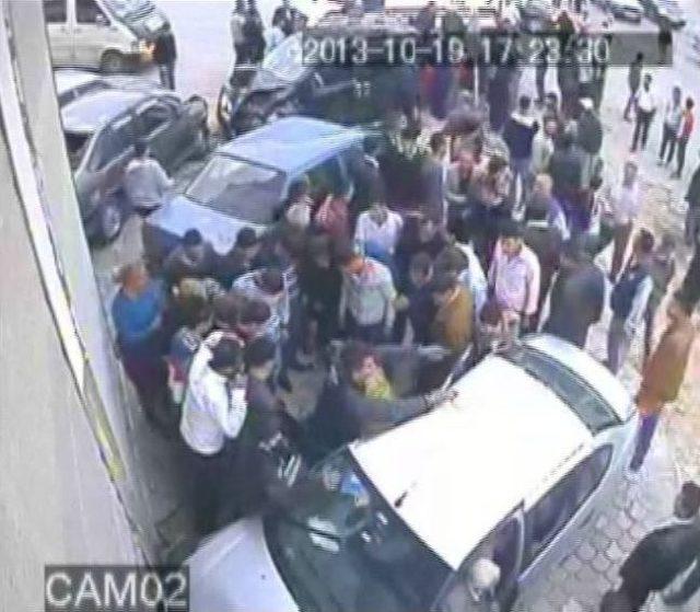 Trafik Kazası Güvenlik Kamerasında 2