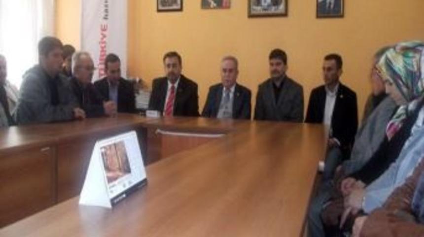 Manisa Milletvekili Recai Berber Partilileriyle Buluştu