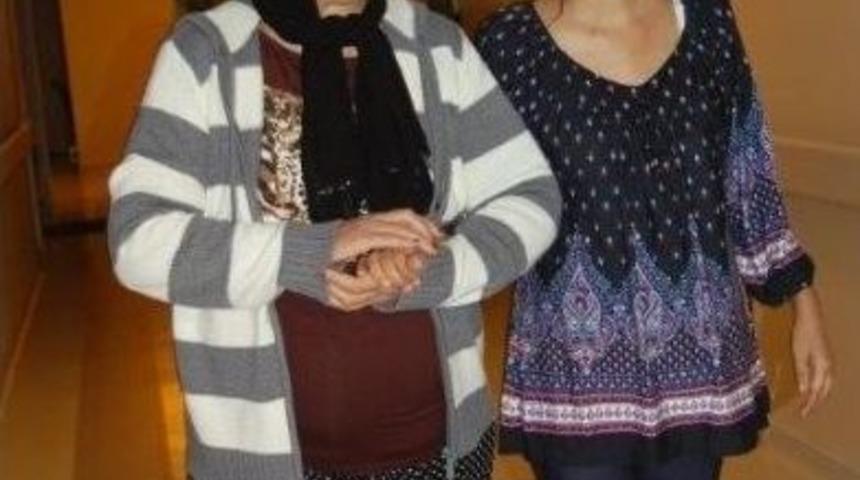 Kızına İkinci Kez Can Verdi