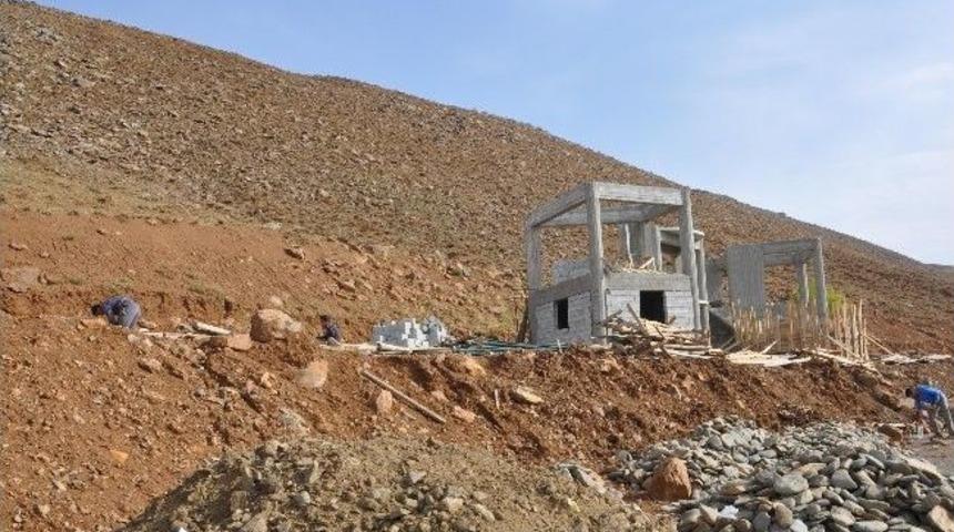 Kozma Dağı&rsquo;nda Sosyal Tesis İnşaatı