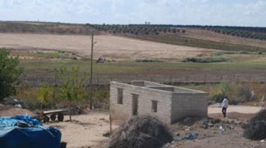 Konteyner Kentte Kalmak Istemeyenler, Yasak B&ouml;lgede Zor Anlar Yaşatıyor