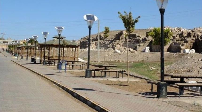 Harran&rsquo;da Hırsızların Hedefi Aydınlatma Panelleri Oldu