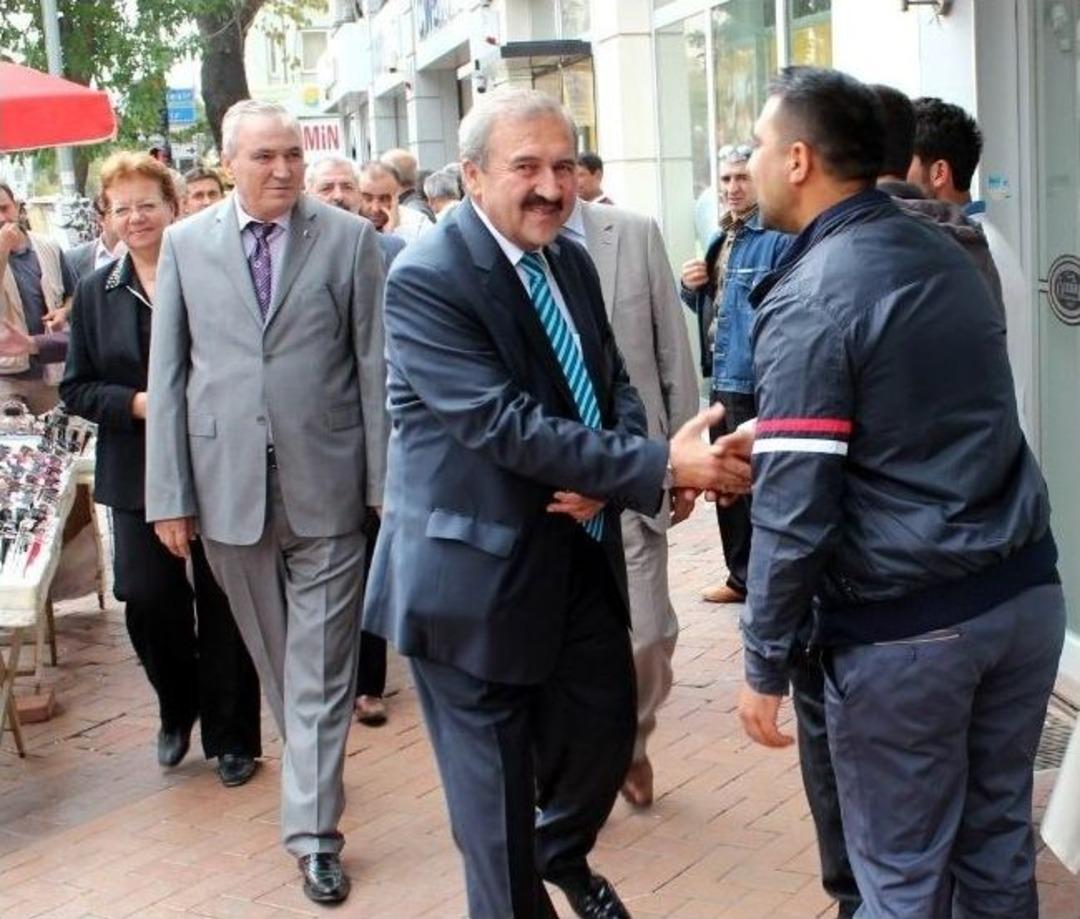 Başkan Kılı&ccedil;, Bayramda Boş Durmadı