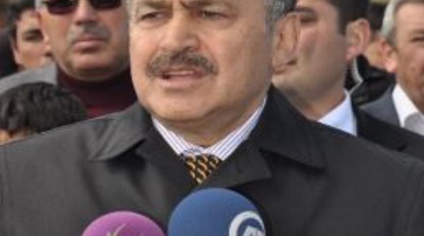 Eroğlu: "b&ouml;l&uuml;nm&uuml;ş Yollar Yapılınca Kazalarda Azalma Oldu"