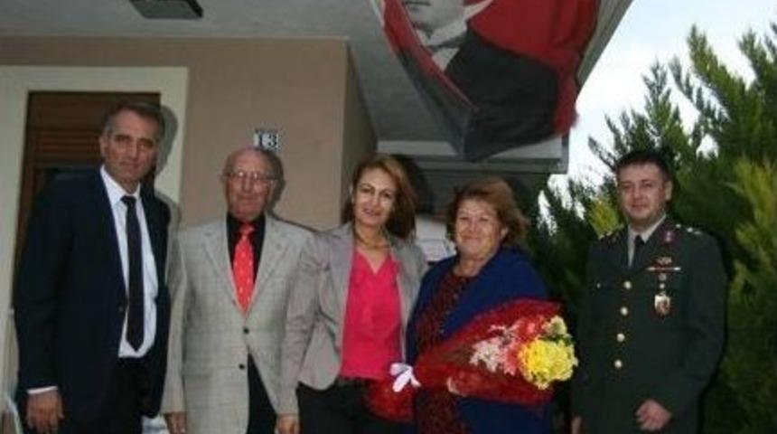 Altınova Belediyesi&rsquo;nde Bayramlaşma