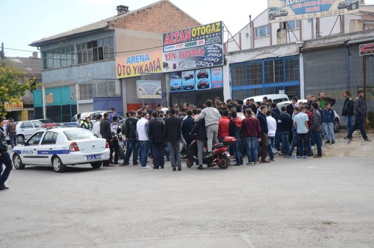 Drift Meraklıları Konya&rsquo;da Trafiği Kapattı