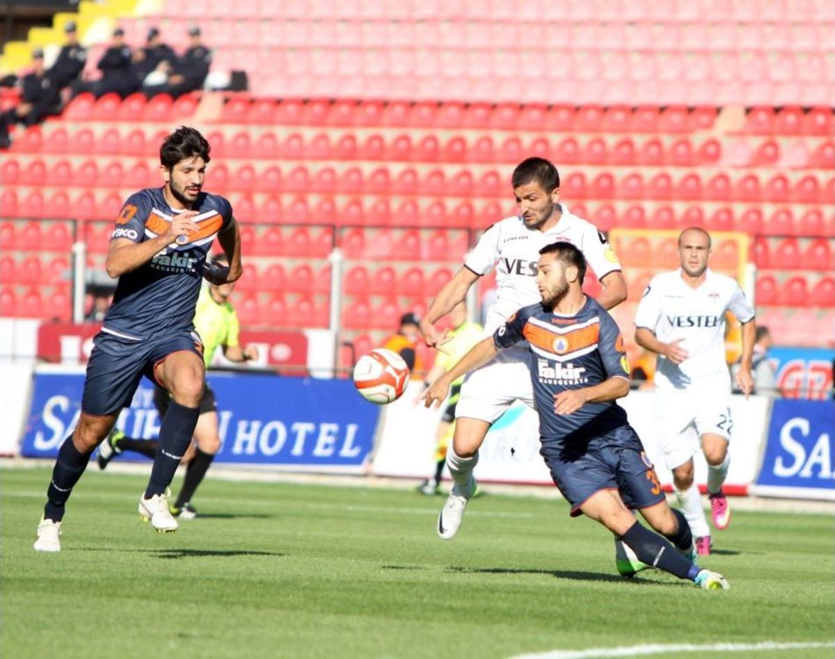 Manisaspor: 2 - İstanbul BBSK: 1