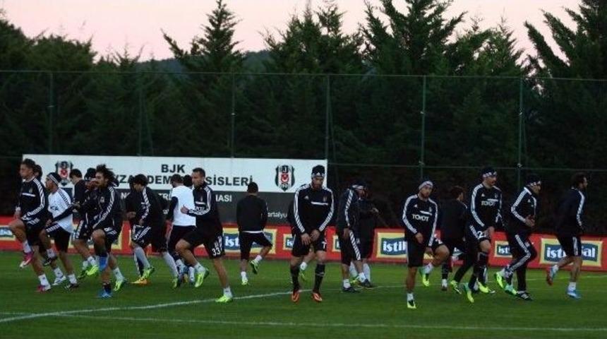 Beşiktaş, &Ccedil;aykur Rizespor Ma&ccedil;ı Hazırlıklarını Tamamladı
