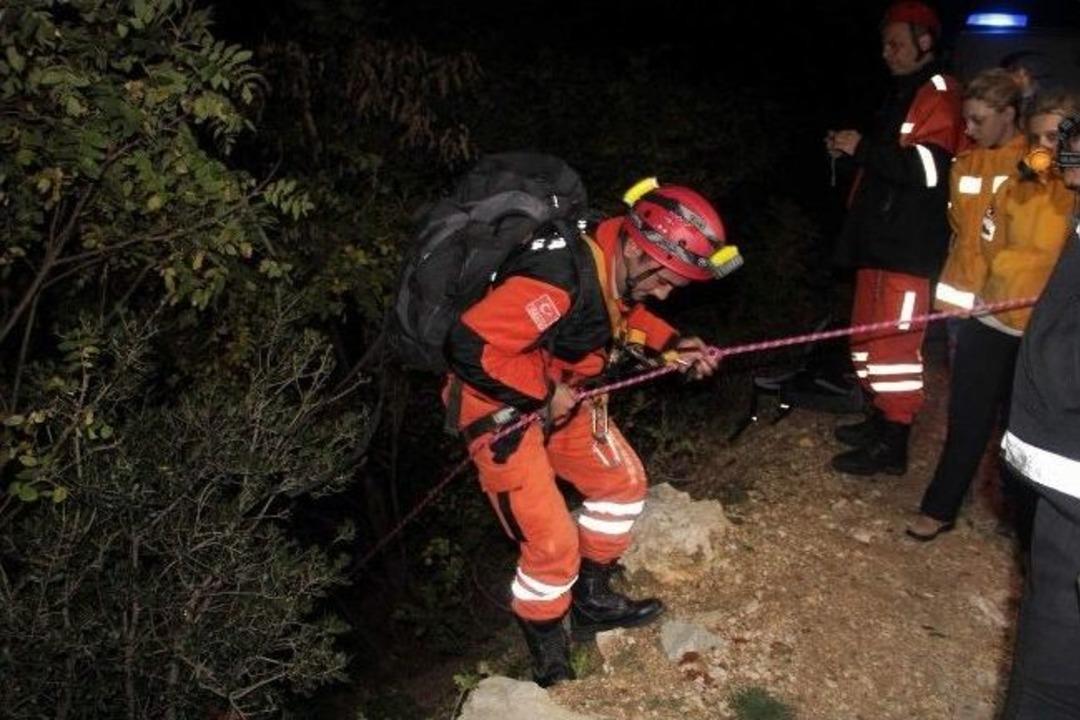 Uludağ Yama&ccedil;larında Mahsur Kalan Gen&ccedil; B&ouml;yle Kurtarıldı