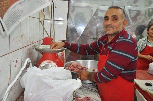 Et Satışları Duran Kasapları “kıyma Çekimi” Kurtardı 2