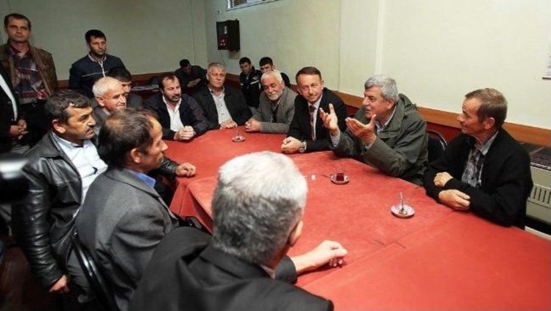 Başkan Karaosmanoğlu Başiskele Ve Kartepe'nin K&ouml;ylerini Dolaştı