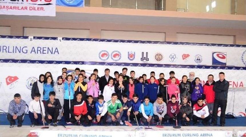 Milli Curling&ccedil;ilere &Ccedil;intimar Morali