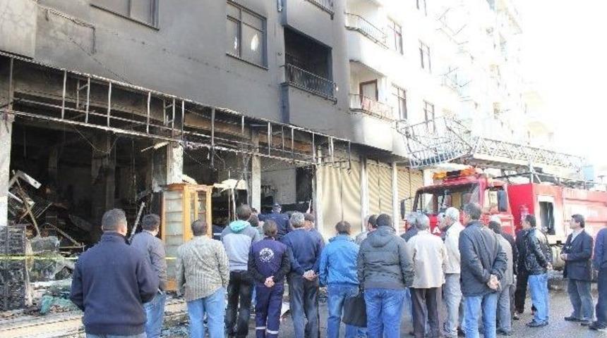 Aydınlar Belde Belediye Başkanı&rsquo;nın İşyerinin Kundaklandığı İddiası