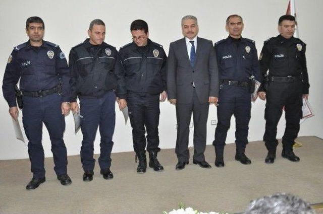 Kayseri Polisi İkna Yöntemlerini Öğrendi