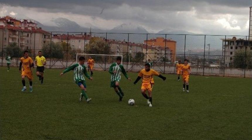 Argıncıkspor: 10 - Polbayspor: 1