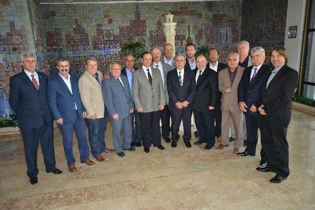 Büyük İzmir Balkan Platformu, Kocaoğlu nu Ziyaret Etti 1