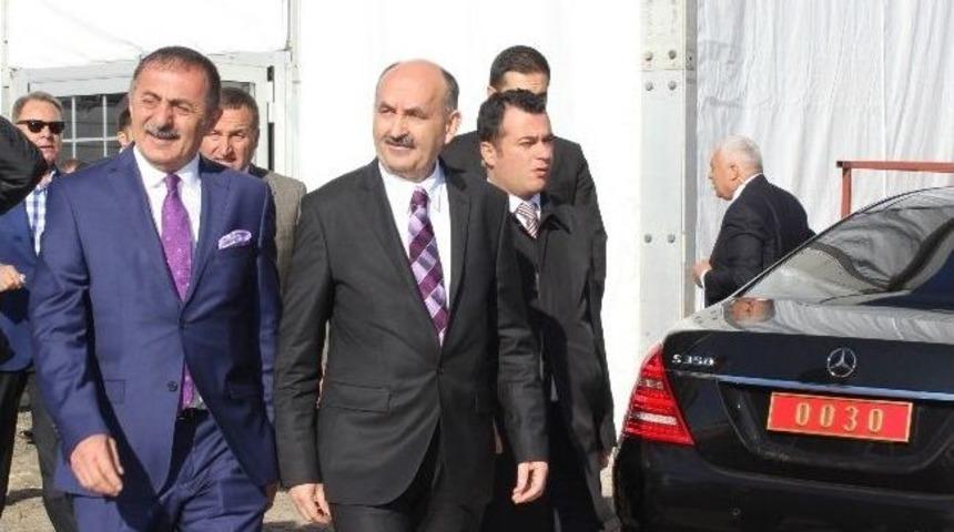 M&uuml;ezzinoğlu: &ldquo;şehir Efsanelerinin Şehir Hastanelerine D&ouml;n&uuml;şt&uuml;ğ&uuml; Bir S&uuml;re&ccedil;teyiz&rdquo;