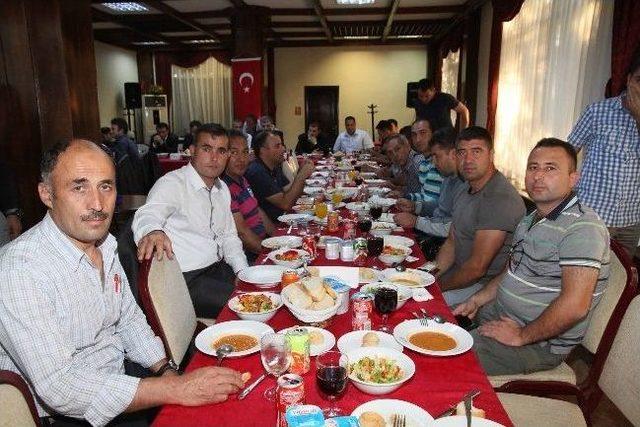 Kocaeli Büyükşehir Belediyesi 34. Dönem İtfaiye Erlerinin Sertifikalarını Verdi 1