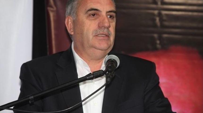 Başkan To&ccedil;oğlu Ak Parti Akyazı İl&ccedil;e Danışma Meclisine Katıldı