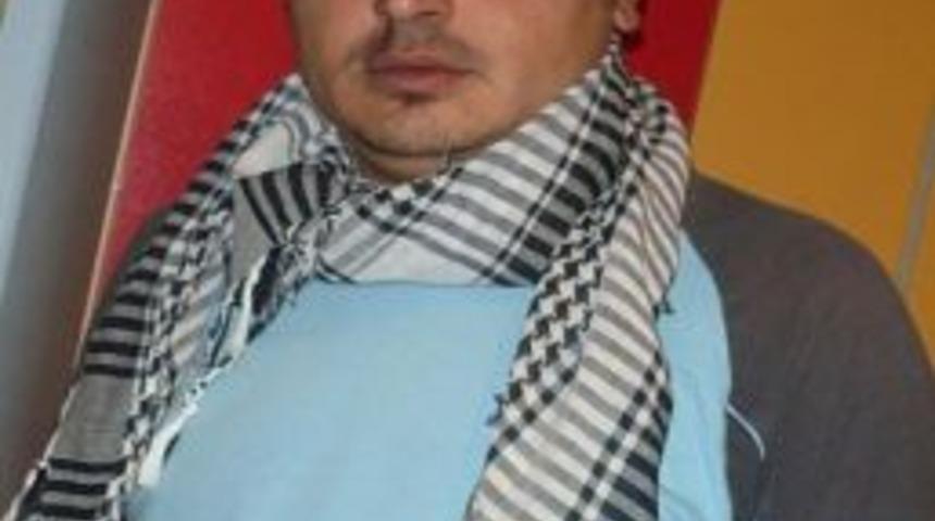 Kasabanın Orta Yerinde Av T&uuml;feği İle Dehşet Sa&ccedil;tı