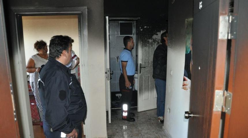 &Ouml;ğrenci Evinde Yangın &Ccedil;ıktı