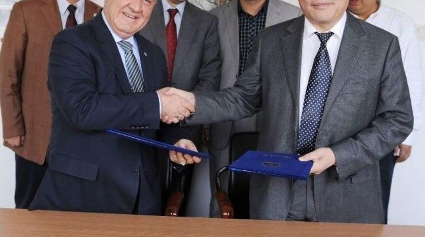 Ga&uuml;n İlim İ&ccedil;in &Ccedil;in İle İşbirliği Yapacak