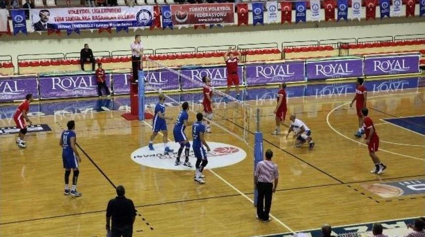 Şahinbey Voleybol Takımında Hedef Şampiyonluk