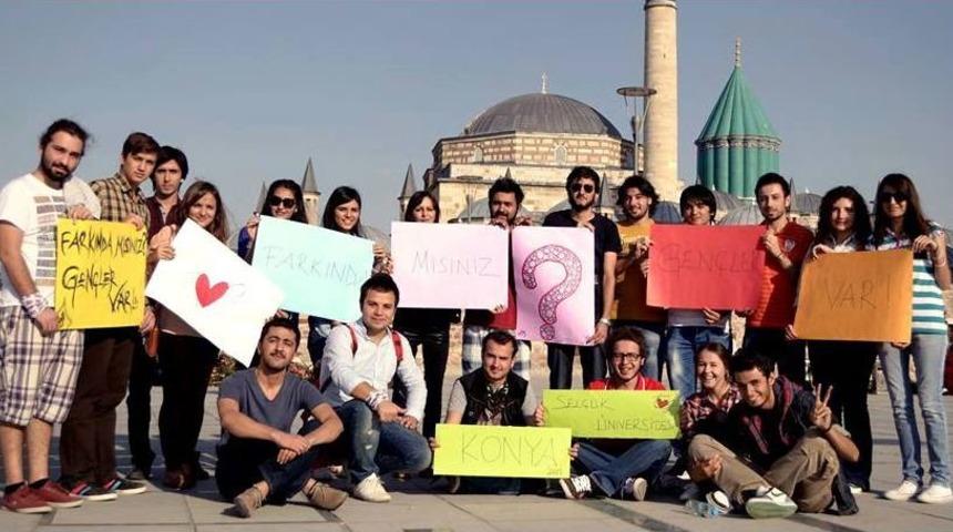 Akdeniz &Uuml;niversitesi'nde Gen&ccedil;lik Sorunlarına &Ccedil;&ouml;z&uuml;m Ve Diyalog Kursu