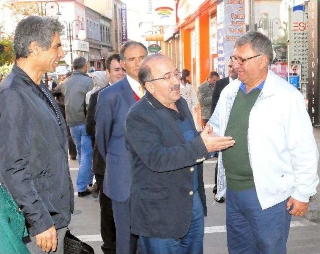 Başkan G&uuml;mr&uuml;k&ccedil;&uuml;oğlu İle Bozulan Minib&uuml;sler De Yolda Kalmıyor