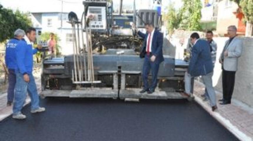 Y&uuml;reğir'de Yol &Ccedil;alışmasına 65 Milyon Lira Harcandı