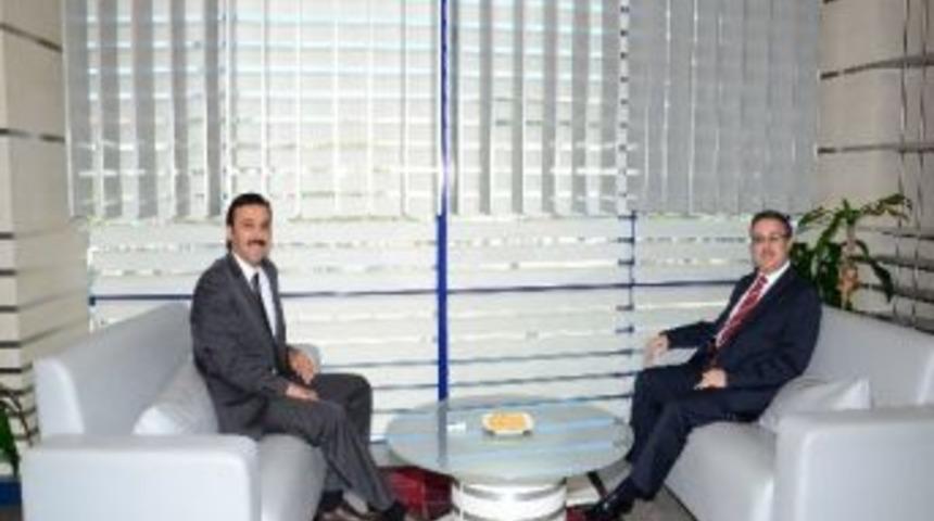 D&uuml;zve Valisi Ali İhsan Su, Başkan Bayram&rsquo;ı Ziyaret Etti