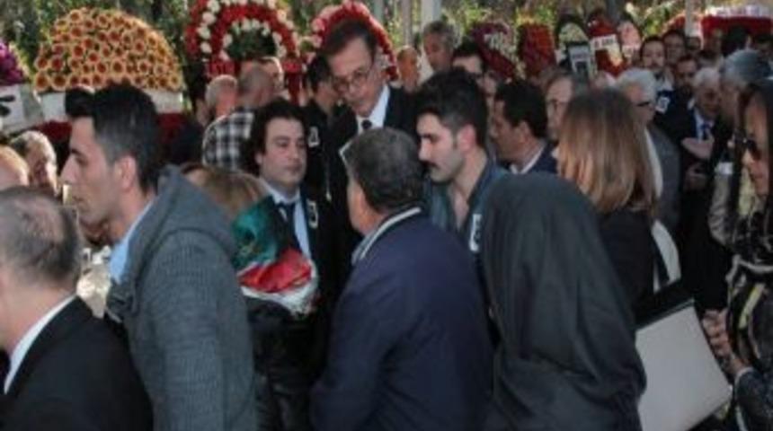 Kestane Şekerinin Babası Son Yolculuğuna Uğurlandı