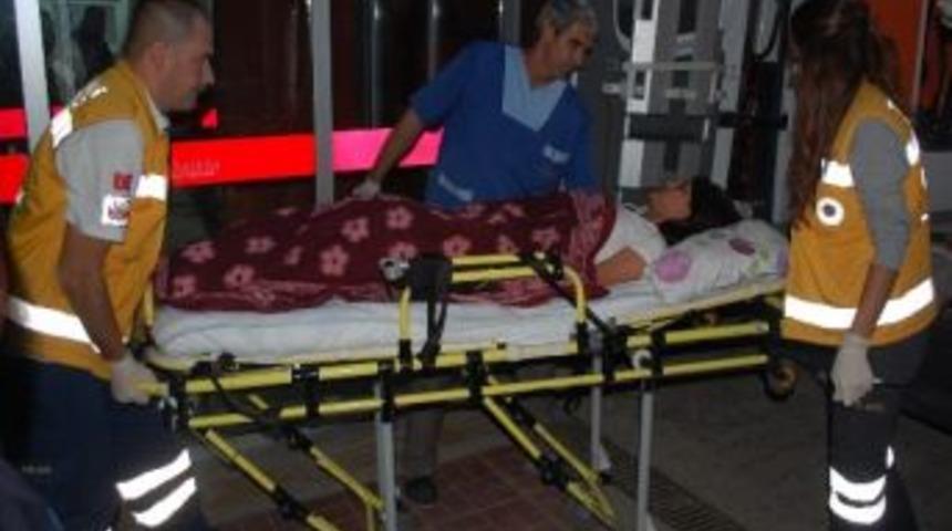 Sevgilisiyle Tartışan Gen&ccedil; Kız Canına Kıymak İstedi