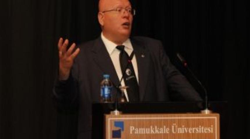 Pa&uuml;'de &lsquo;atat&uuml;rk, Cumhuriyet Ve Demokrasi&rsquo; Konferansı