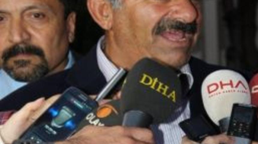 "&ouml;calan Barış S&uuml;recinden Memnun"