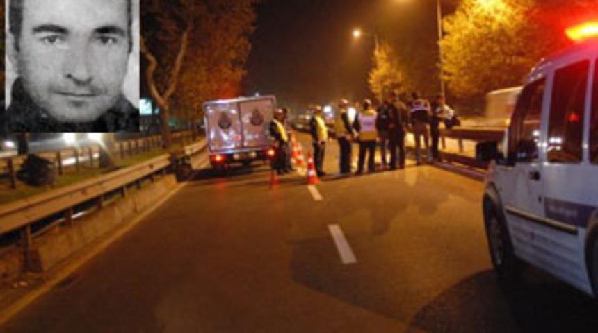 Fatih'te l&uuml;ks otomobilin &ccedil;arptığı yaya hayatını kaybetti