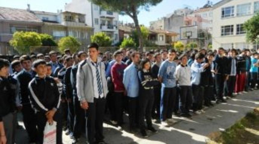 &Ouml;demiş'te Toplum Destekli Polisten Uyarı