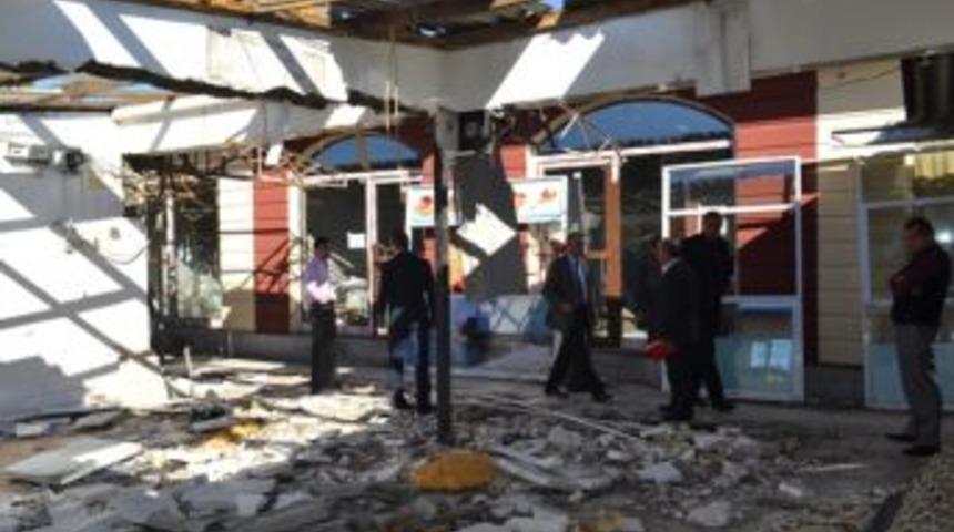 Eski belediye d&uuml;kkanları yıkımına başlanacak