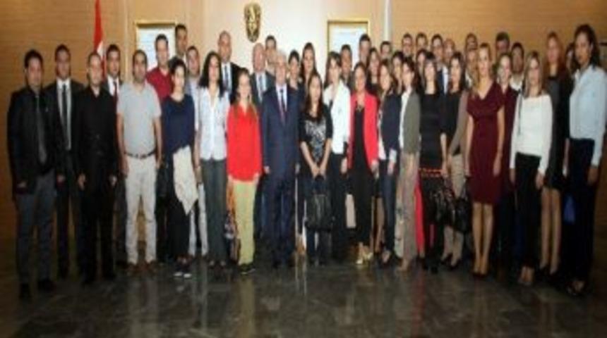 &Ccedil;ukurova&rsquo;da S&ouml;zleşmeli Memurlar Kadroya Ge&ccedil;ti