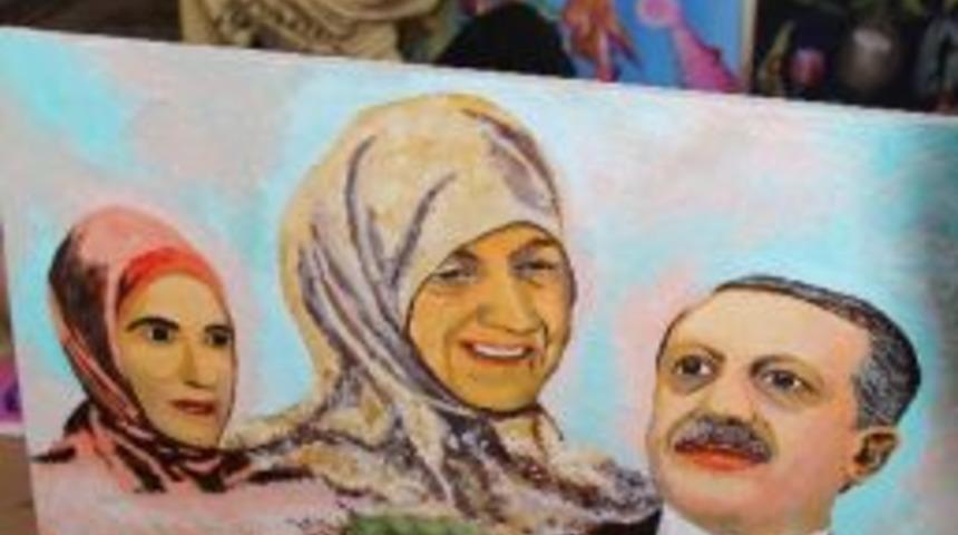 Ayaklarıyla Resim Yapmak Engelli Yusuf&rsquo;un D&uuml;nyası