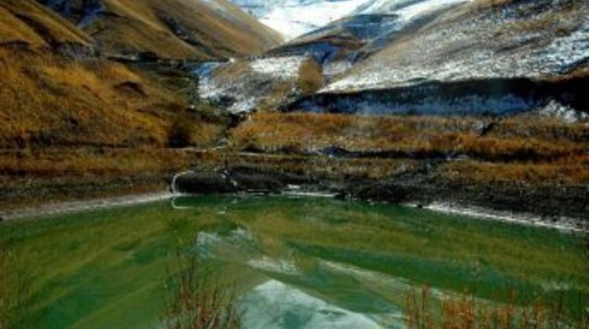 Ejderin Karı G&ouml;le Yansıdı