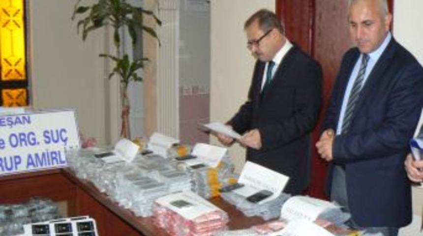 Keşan&rsquo;da 7 Bin 666 Adet Ka&ccedil;ak Cep Telefonu Ele Ge&ccedil;irildi